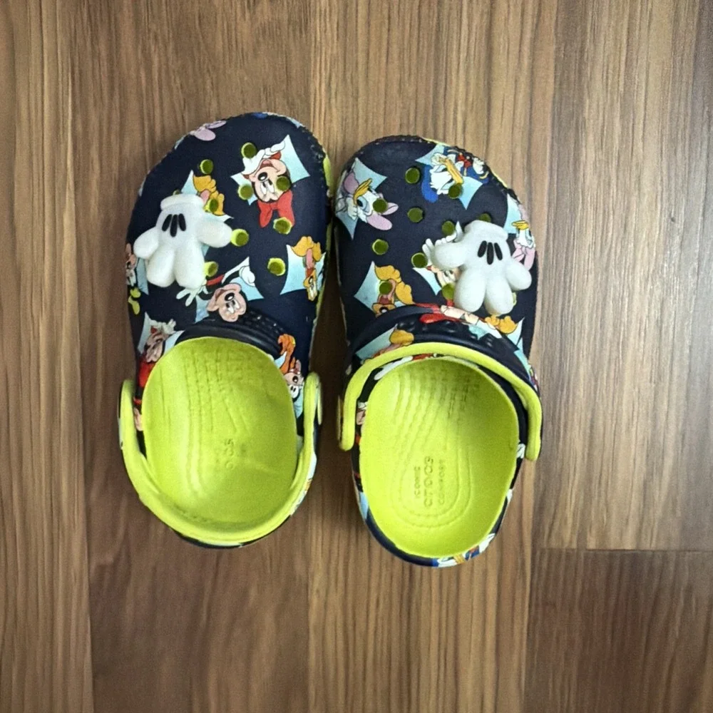 CROCS disney toddler